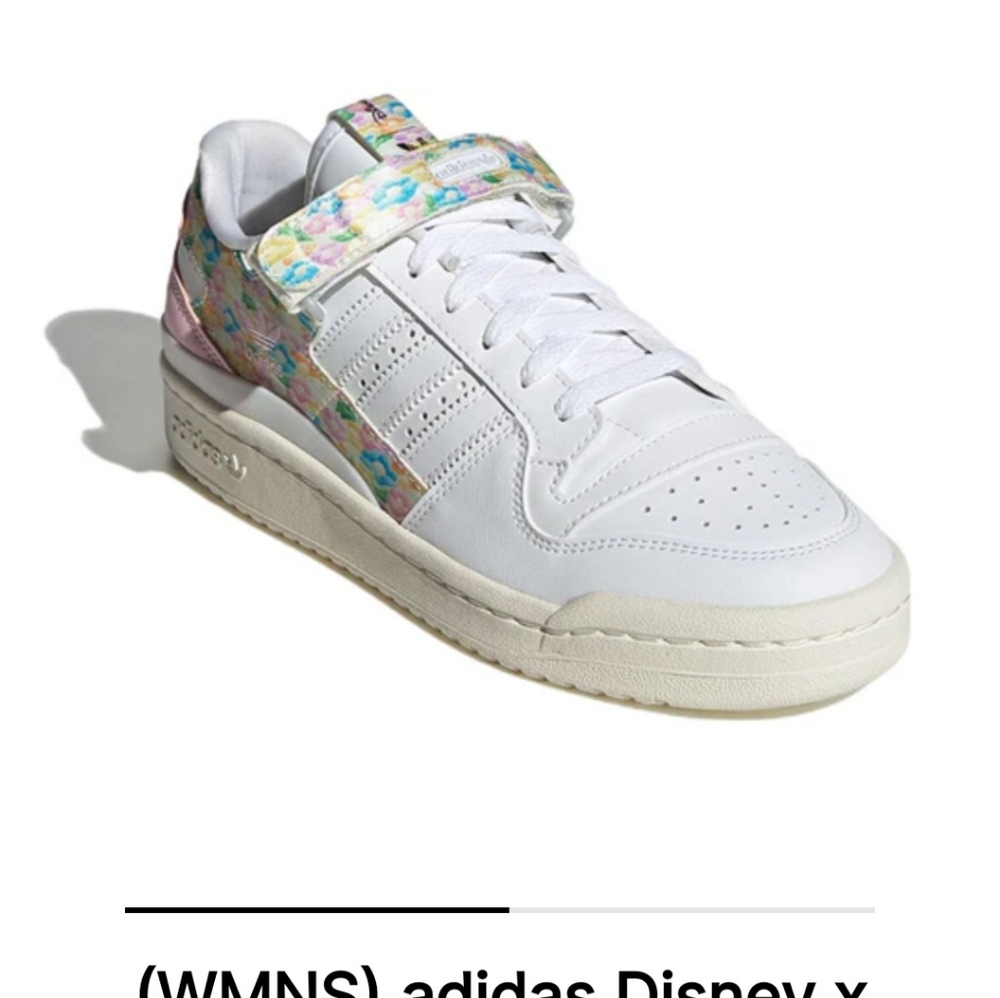 Adidas Sneakers